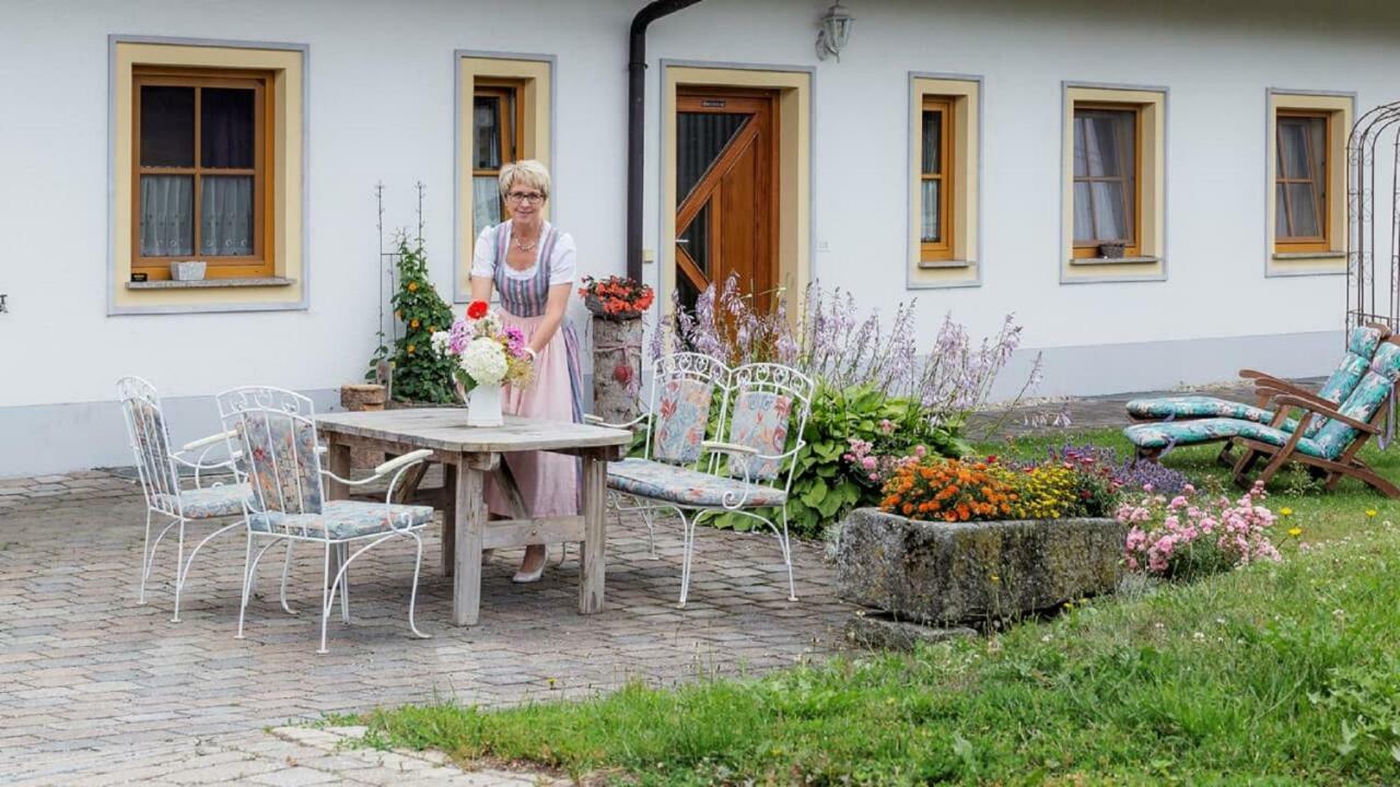 Ferienhof Naderhirn - Bauernhof เวกไชด์ ภายนอก รูปภาพ